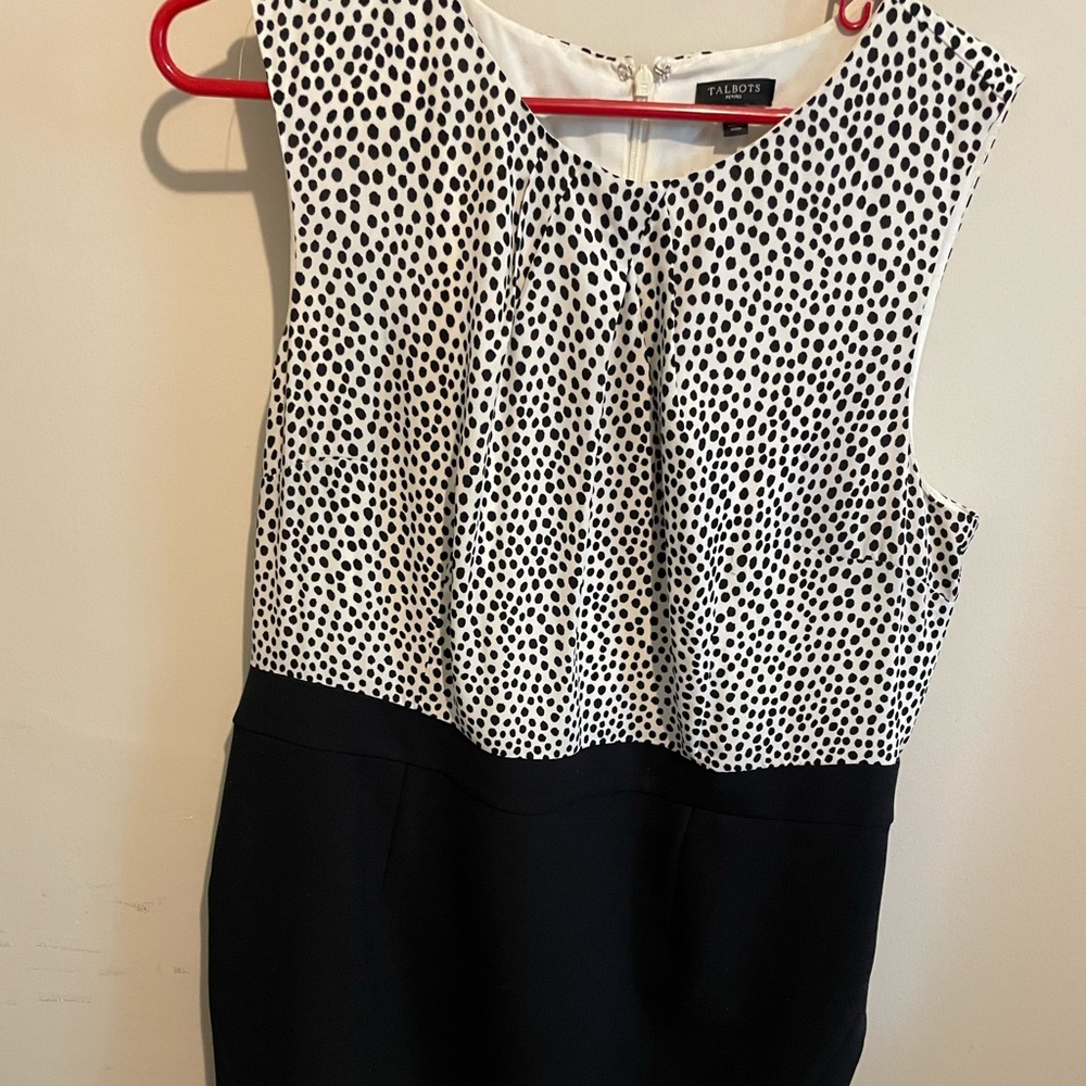 Sleeveless black polkadot dress